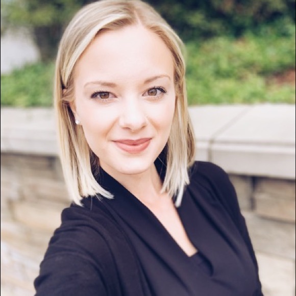 Meet your Posher, JoHannah - Picture 2 of 2